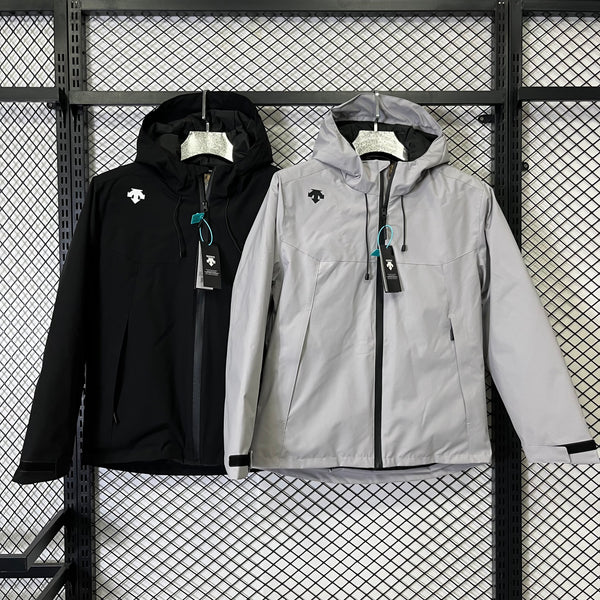 Descente Performance Hooded Jacket Windbreaker